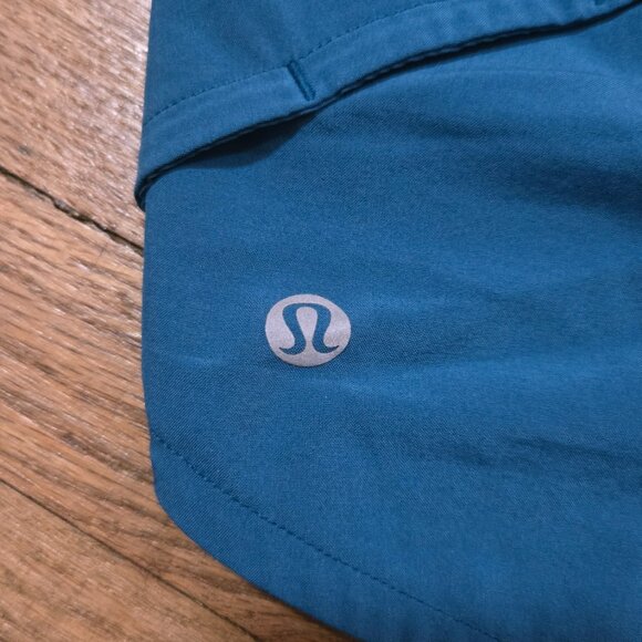 Lululemon speed up lined shorts 2.5 - Picture 3 of 4